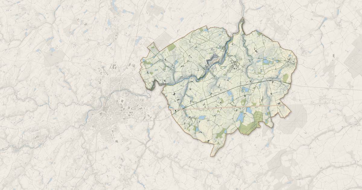 Portrait cartographique de La Peyratte : relief, eau, forêts, bâti et voies, calculés à partir des données de l'IGN