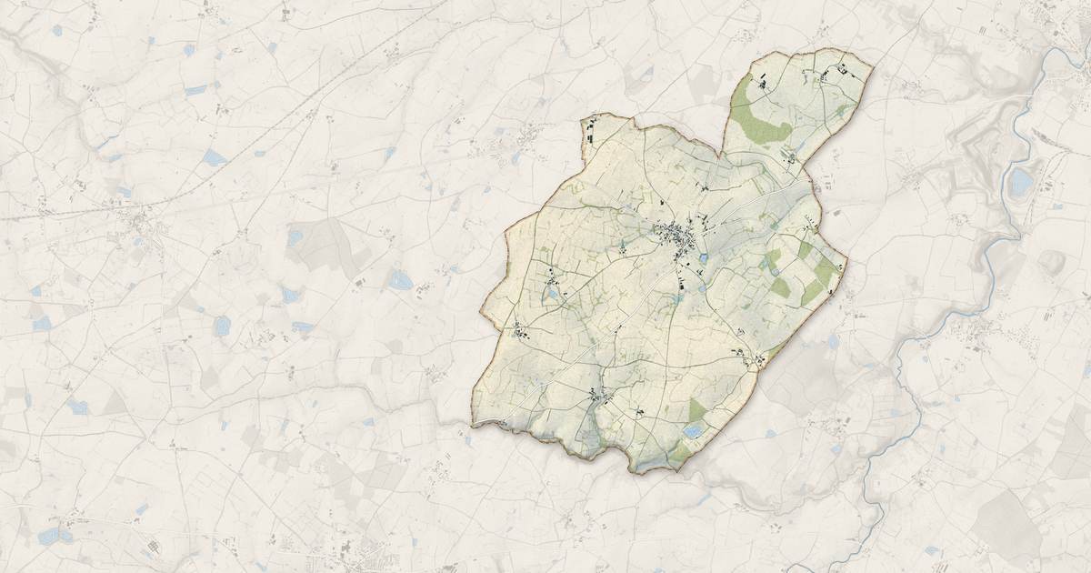 Portrait cartographique de Pierrefitte : relief, eau, forêts, bâti et voies, calculés à partir des données de l'IGN