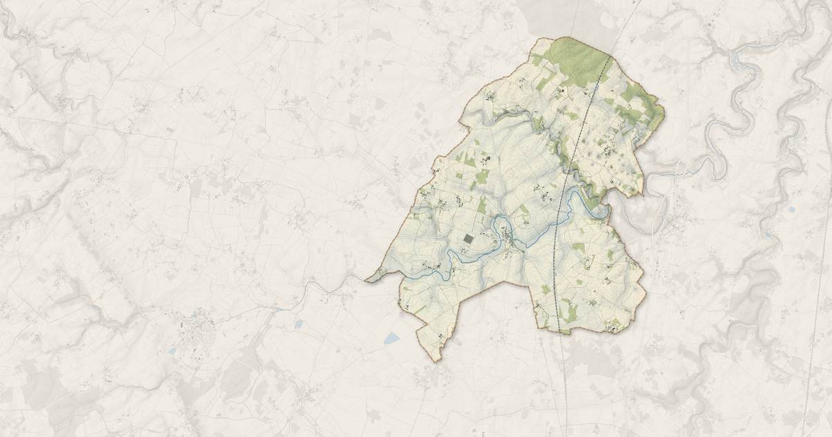 Portrait cartographique de Rom : relief, eau, forêts, bâti et voies, calculés à partir des données de l'IGN