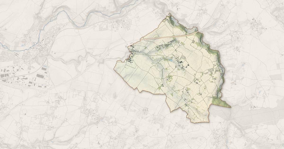 Portrait cartographique de Romans : relief, eau, forêts, bâti et voies, calculés à partir des données de l'IGN