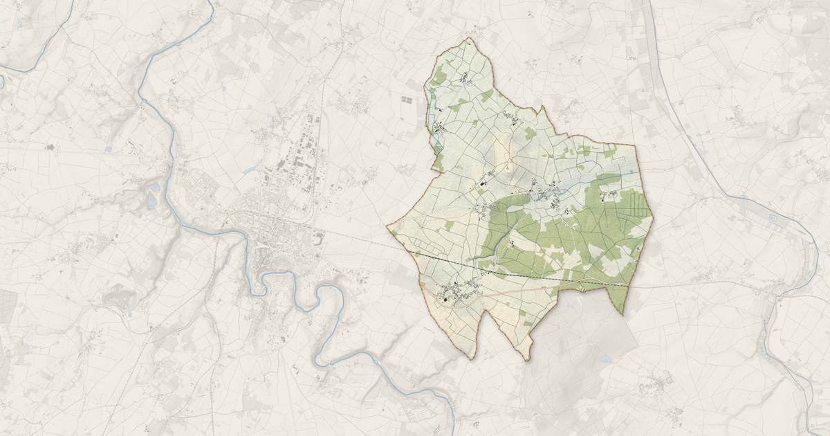 Portrait cartographique de Saint-Léger-de-Montbrun : relief, eau, forêts, bâti et voies, calculés à partir des données de l'IGN