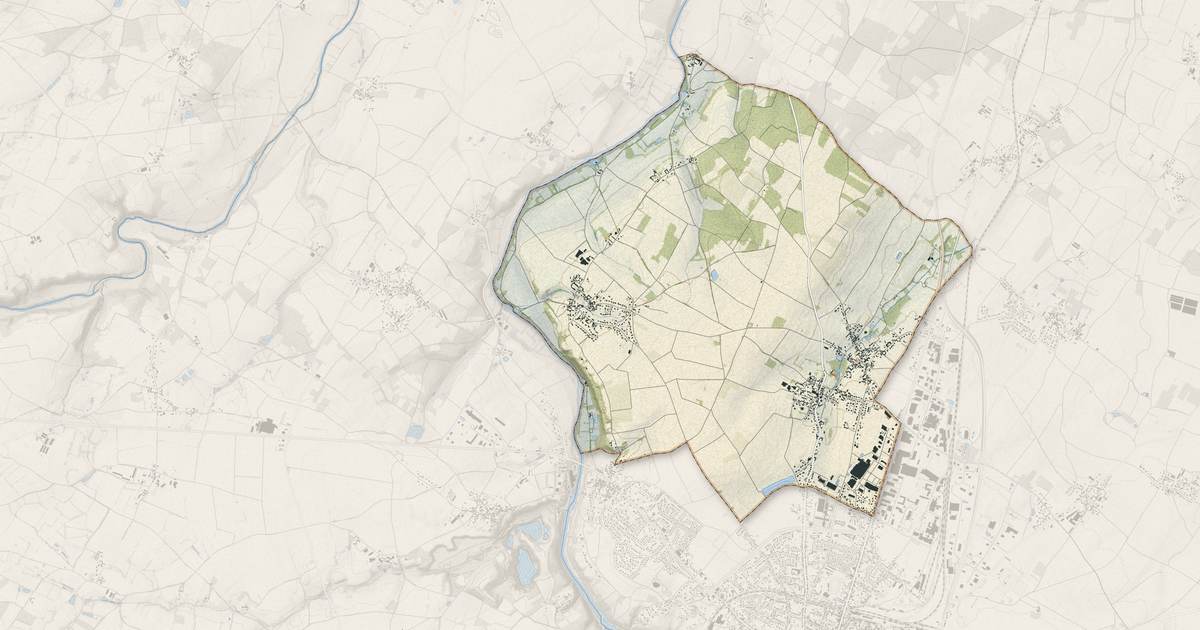 Portrait cartographique de Sainte-Verge : relief, eau, forêts, bâti et voies, calculés à partir des données de l'IGN