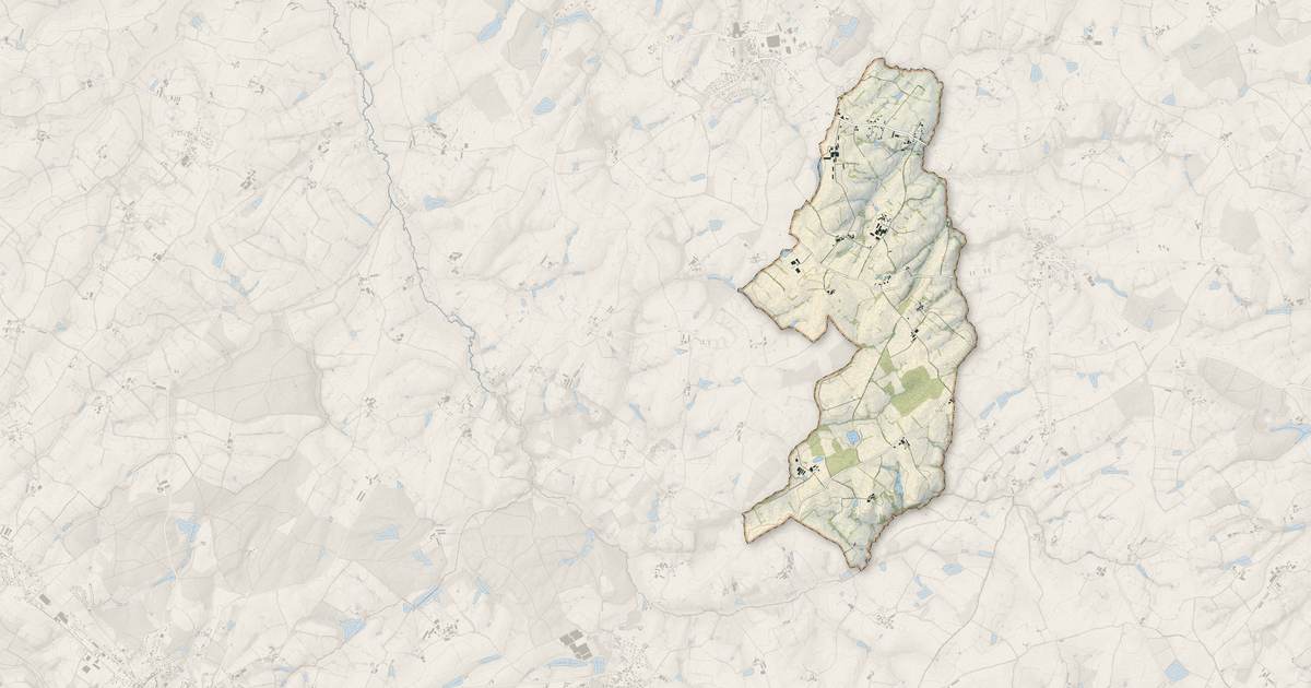 Portrait cartographique de Trayes : relief, eau, forêts, bâti et voies, calculés à partir des données de l'IGN