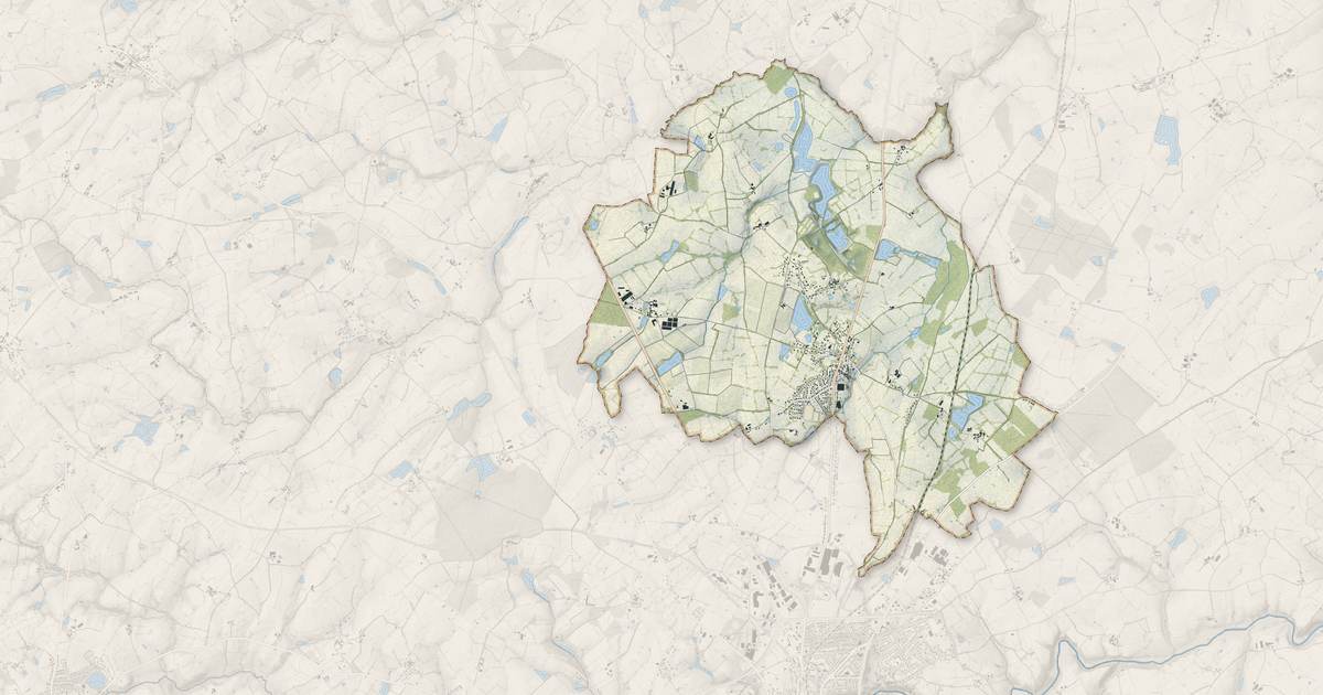 Portrait cartographique de Viennay : relief, eau, forêts, bâti et voies, calculés à partir des données de l'IGN