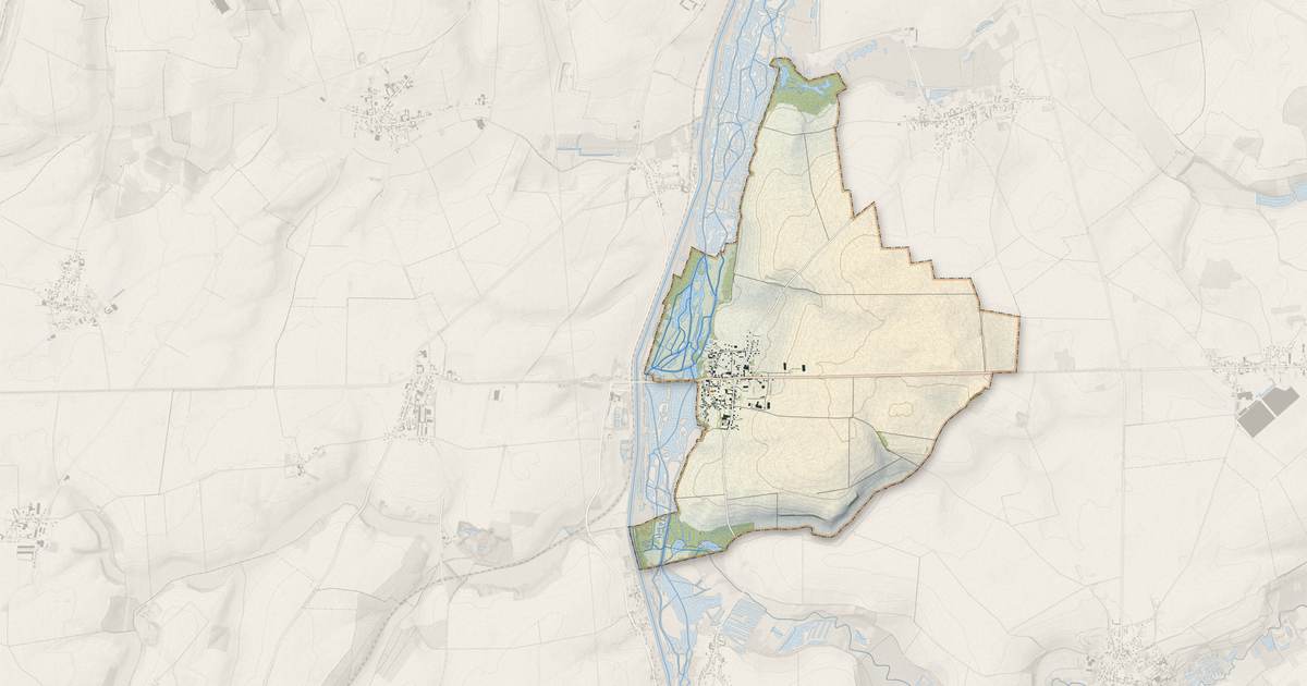 Portrait cartographique de Brie : relief, eau, forêts, bâti et voies, calculés à partir des données de l'IGN