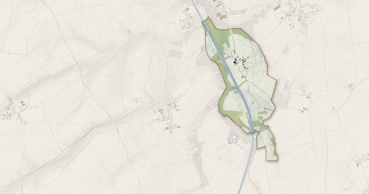 Portrait cartographique de Buverchy : relief, eau, forêts, bâti et voies, calculés à partir des données de l'IGN