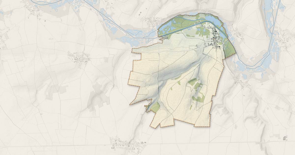 Portrait cartographique de Cerisy : relief, eau, forêts, bâti et voies, calculés à partir des données de l'IGN
