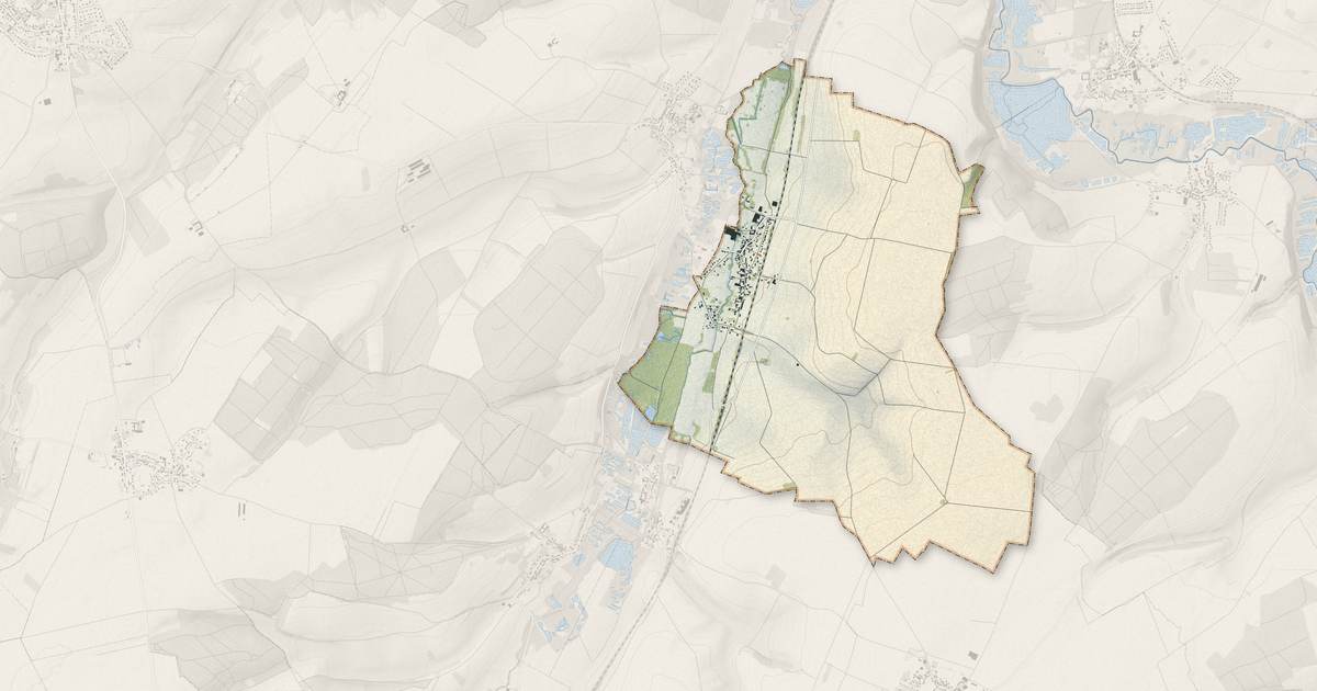 Portrait cartographique de Dommartin : relief, eau, forêts, bâti et voies, calculés à partir des données de l'IGN