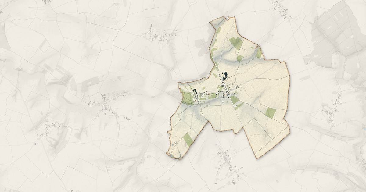 Portrait cartographique de Domqueur : relief, eau, forêts, bâti et voies, calculés à partir des données de l'IGN