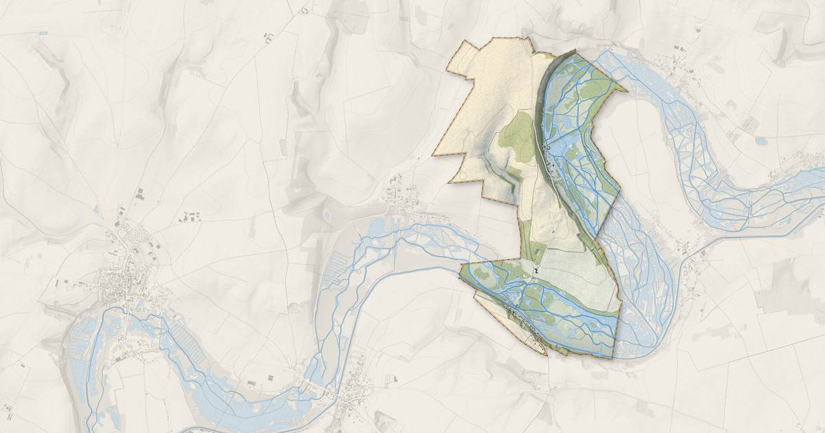 Portrait cartographique de Éclusier-Vaux : relief, eau, forêts, bâti et voies, calculés à partir des données de l'IGN