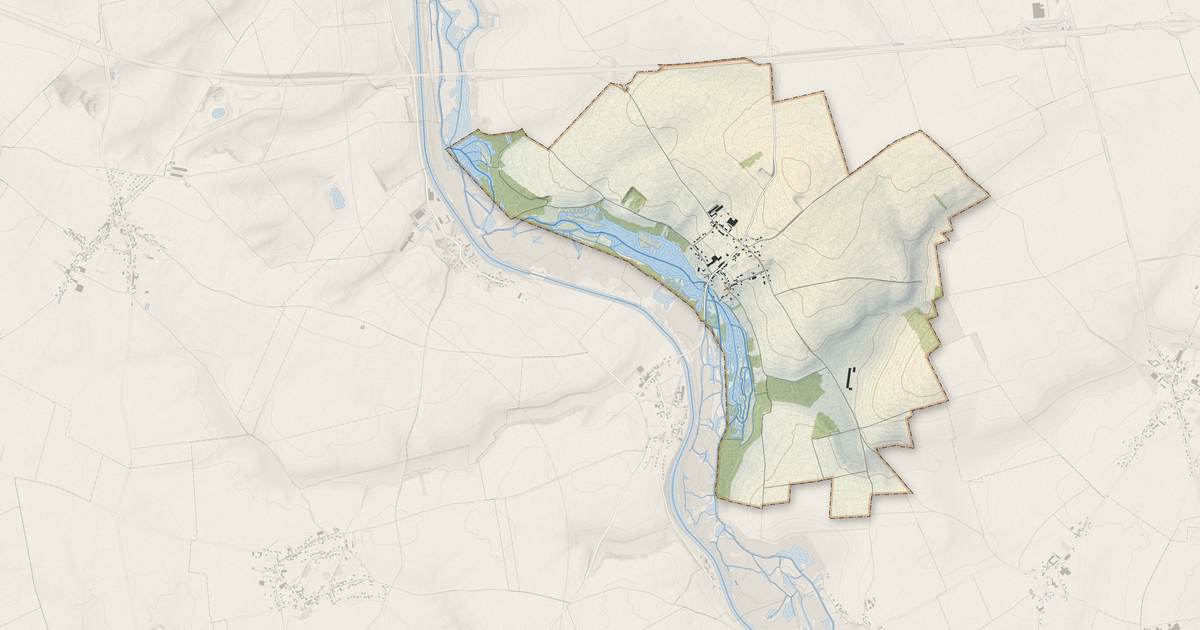 Portrait cartographique de Falvy : relief, eau, forêts, bâti et voies, calculés à partir des données de l'IGN
