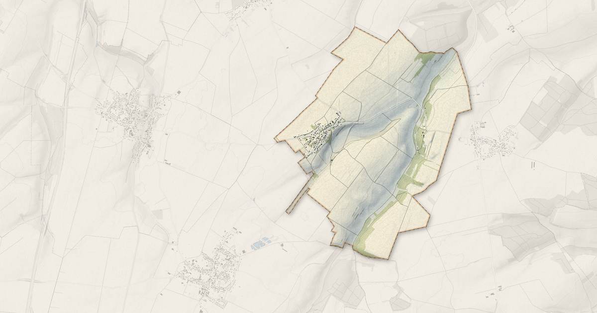 Portrait cartographique de Grattepanche : relief, eau, forêts, bâti et voies, calculés à partir des données de l'IGN