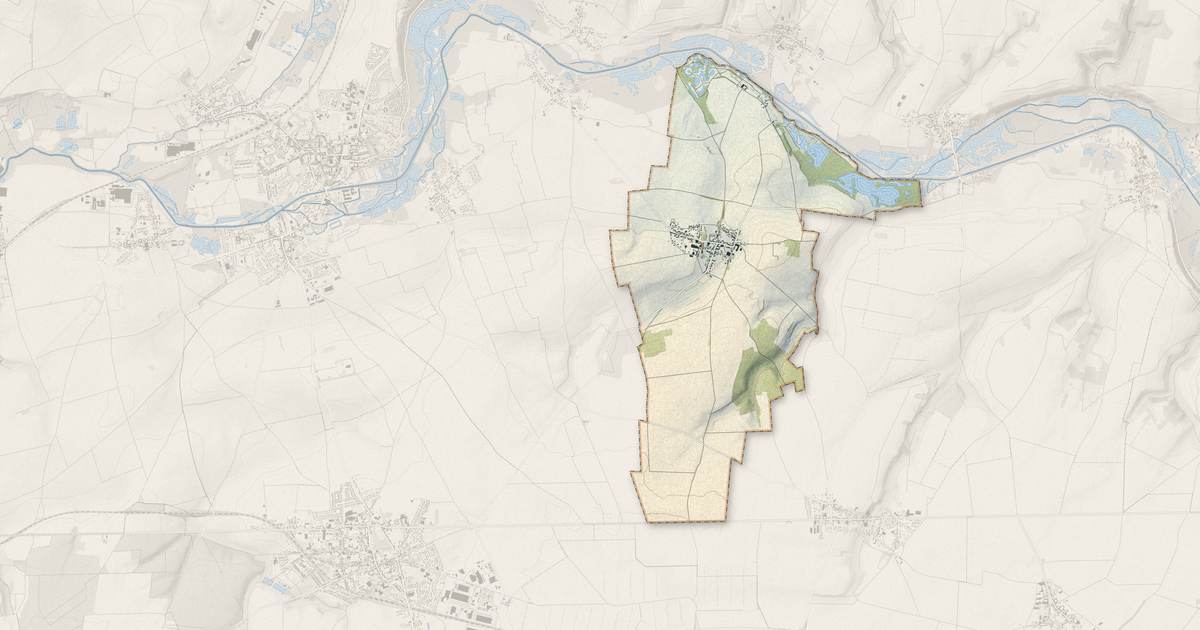 Portrait cartographique de Le Hamel : relief, eau, forêts, bâti et voies, calculés à partir des données de l'IGN
