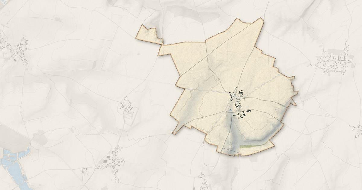 Portrait cartographique de Hancourt : relief, eau, forêts, bâti et voies, calculés à partir des données de l'IGN