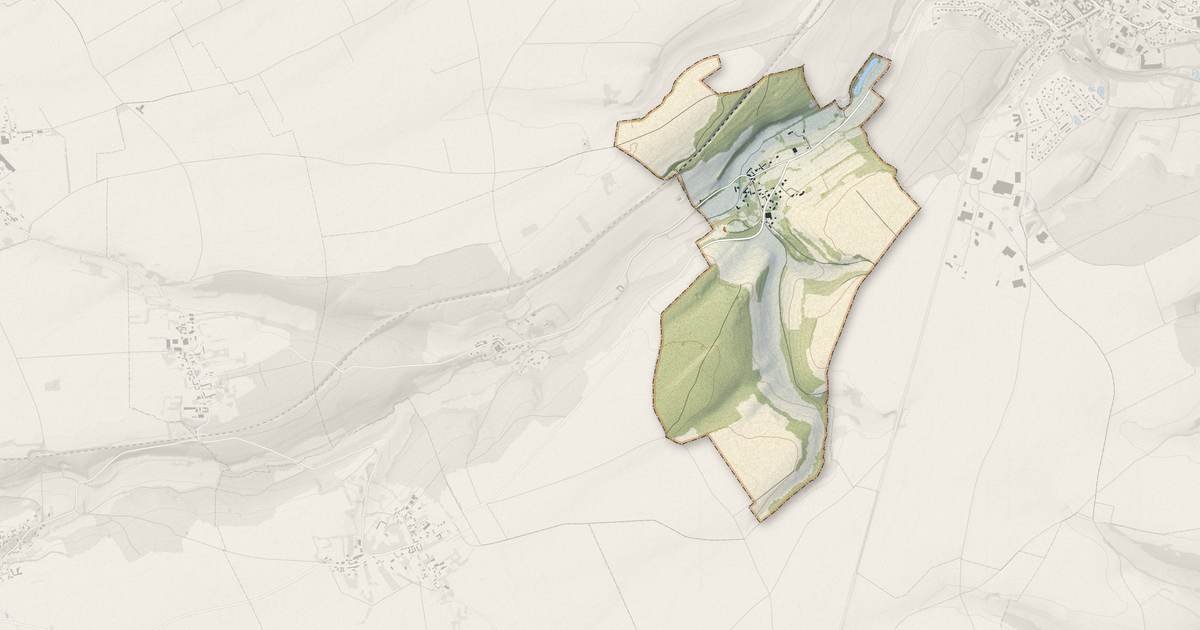 Portrait cartographique de Lachapelle : relief, eau, forêts, bâti et voies, calculés à partir des données de l'IGN