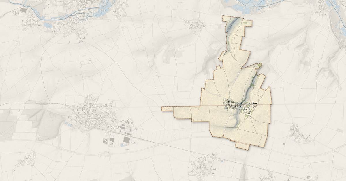 Portrait cartographique de Lamotte-Warfusée : relief, eau, forêts, bâti et voies, calculés à partir des données de l'IGN