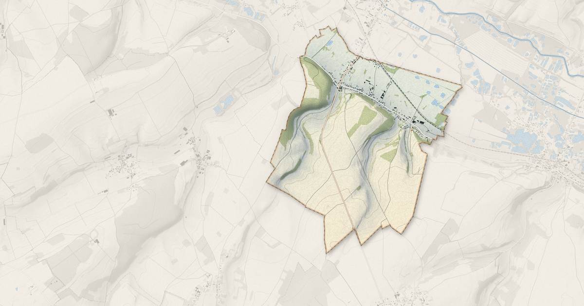 Portrait cartographique de Liercourt : relief, eau, forêts, bâti et voies, calculés à partir des données de l'IGN