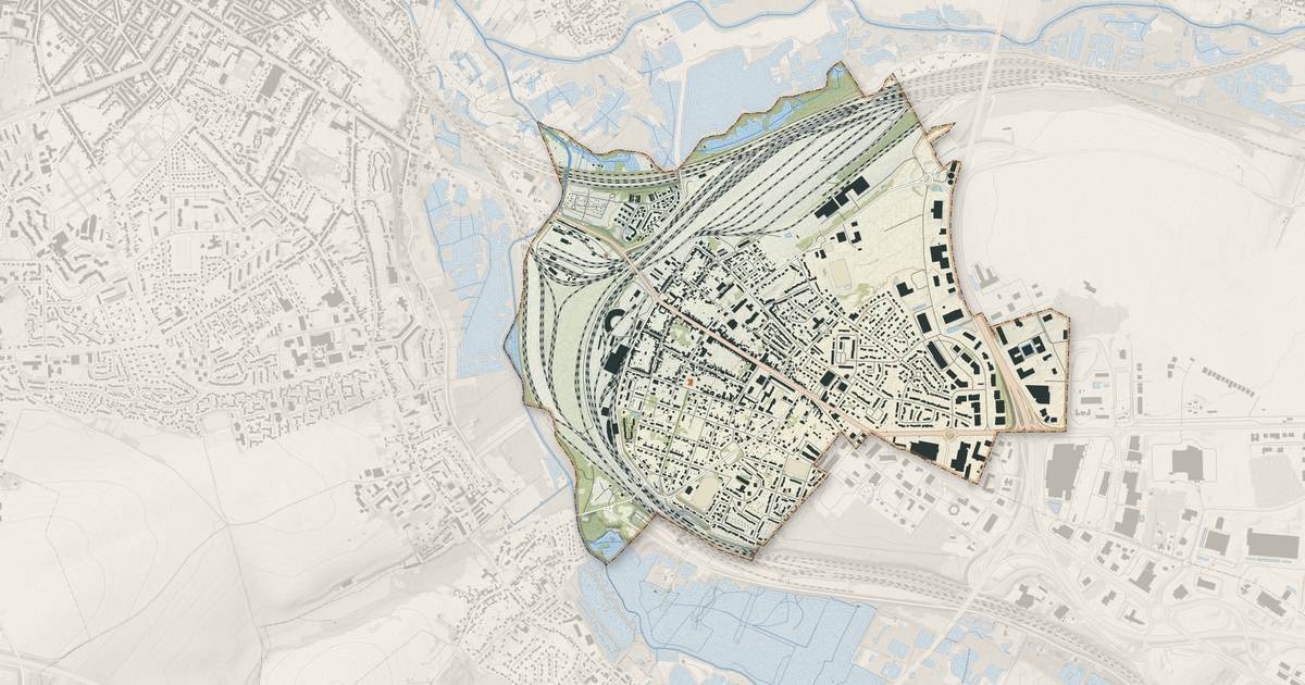 Portrait cartographique de Longueau : relief, eau, forêts, bâti et voies, calculés à partir des données de l'IGN