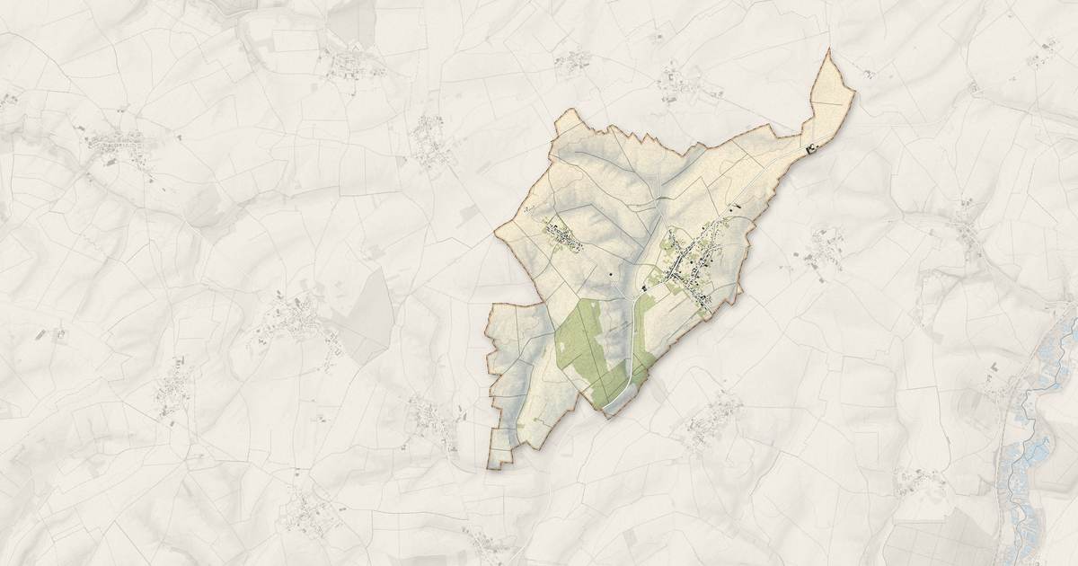 Portrait cartographique de Mailly-Maillet : relief, eau, forêts, bâti et voies, calculés à partir des données de l'IGN