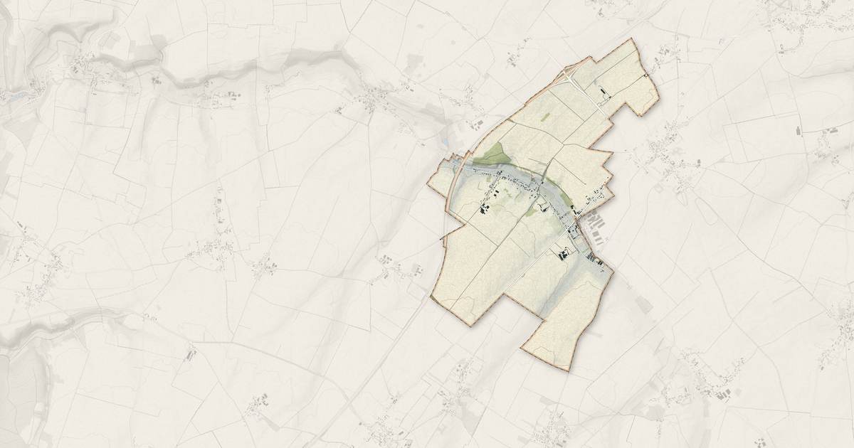 Portrait cartographique de Martainneville : relief, eau, forêts, bâti et voies, calculés à partir des données de l'IGN