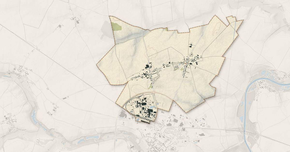 Portrait cartographique de Mesnil-Saint-Nicaise : relief, eau, forêts, bâti et voies, calculés à partir des données de l'IGN