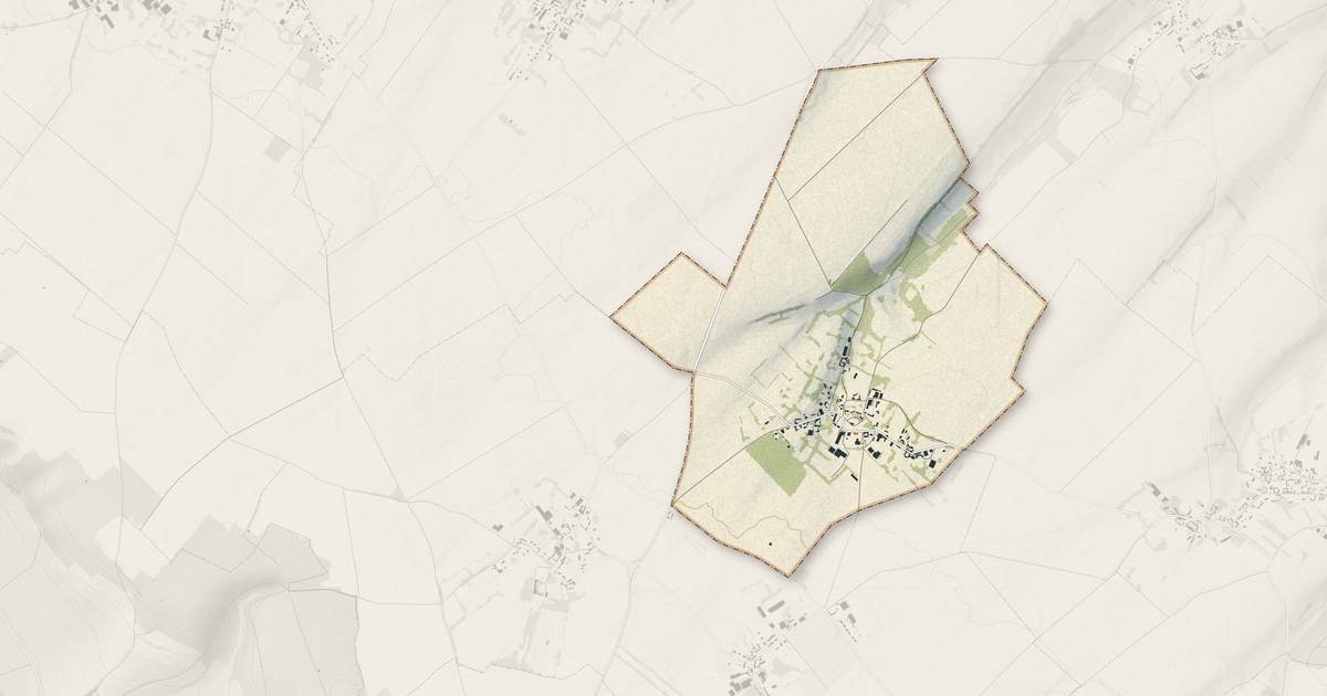 Portrait cartographique de Mouflières : relief, eau, forêts, bâti et voies, calculés à partir des données de l'IGN