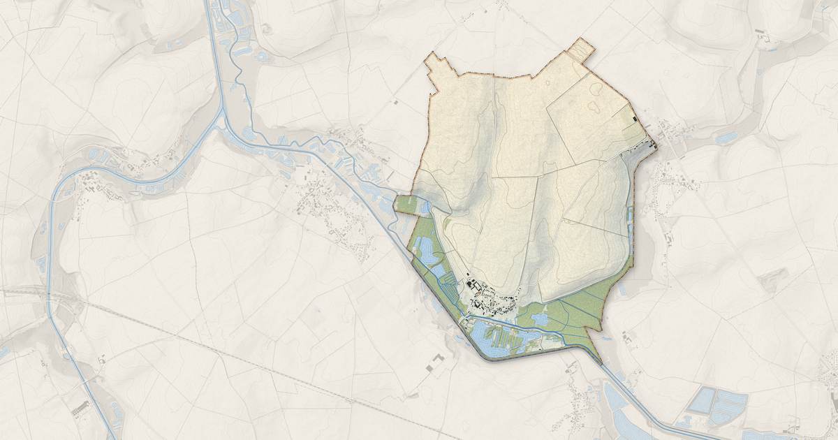 Portrait cartographique de Offoy : relief, eau, forêts, bâti et voies, calculés à partir des données de l'IGN