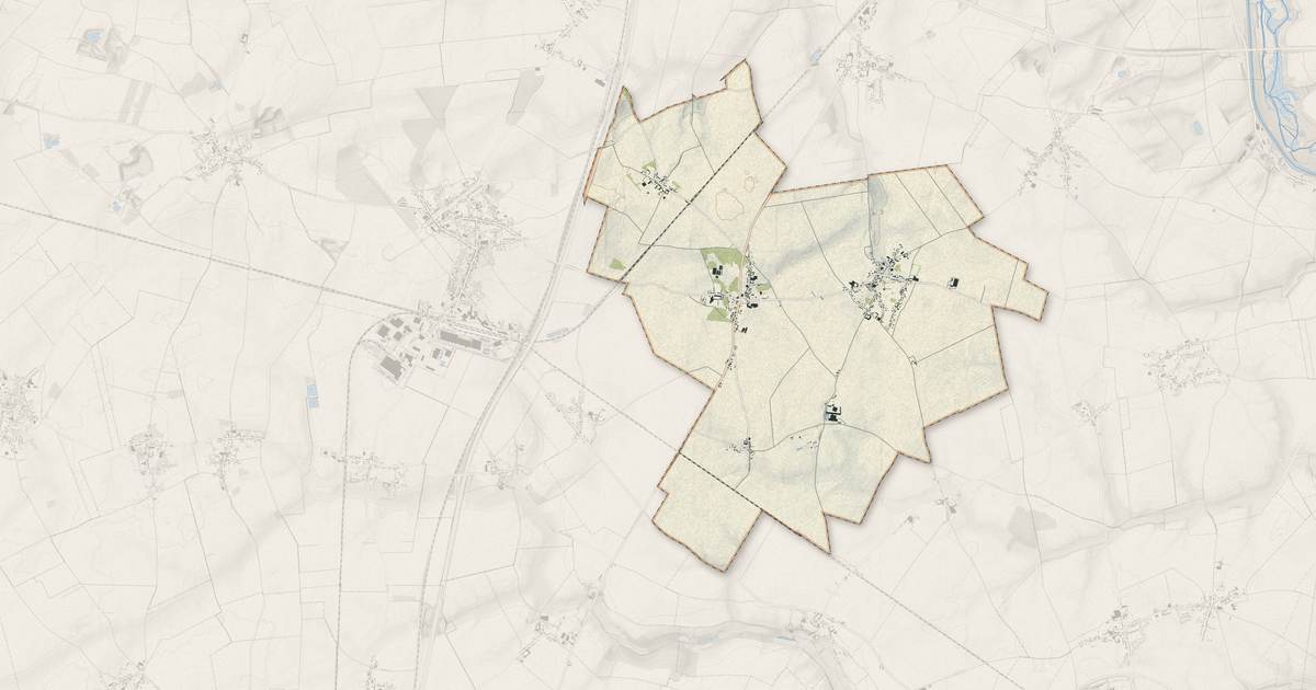 Portrait cartographique de Hypercourt : relief, eau, forêts, bâti et voies, calculés à partir des données de l'IGN