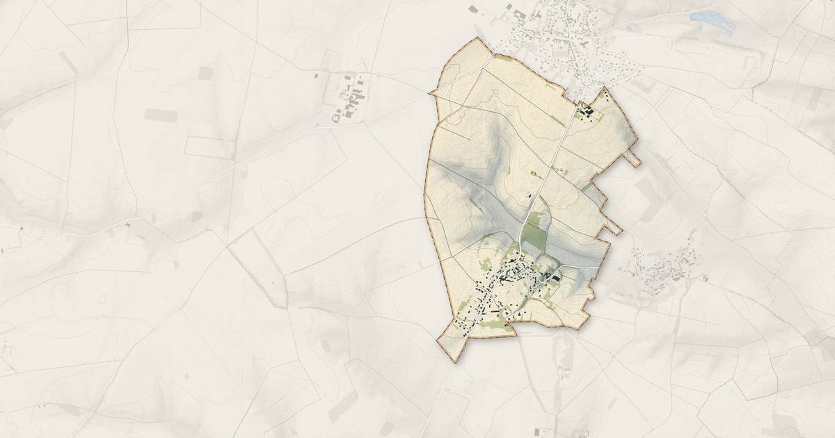 Portrait cartographique de Pierregot : relief, eau, forêts, bâti et voies, calculés à partir des données de l'IGN