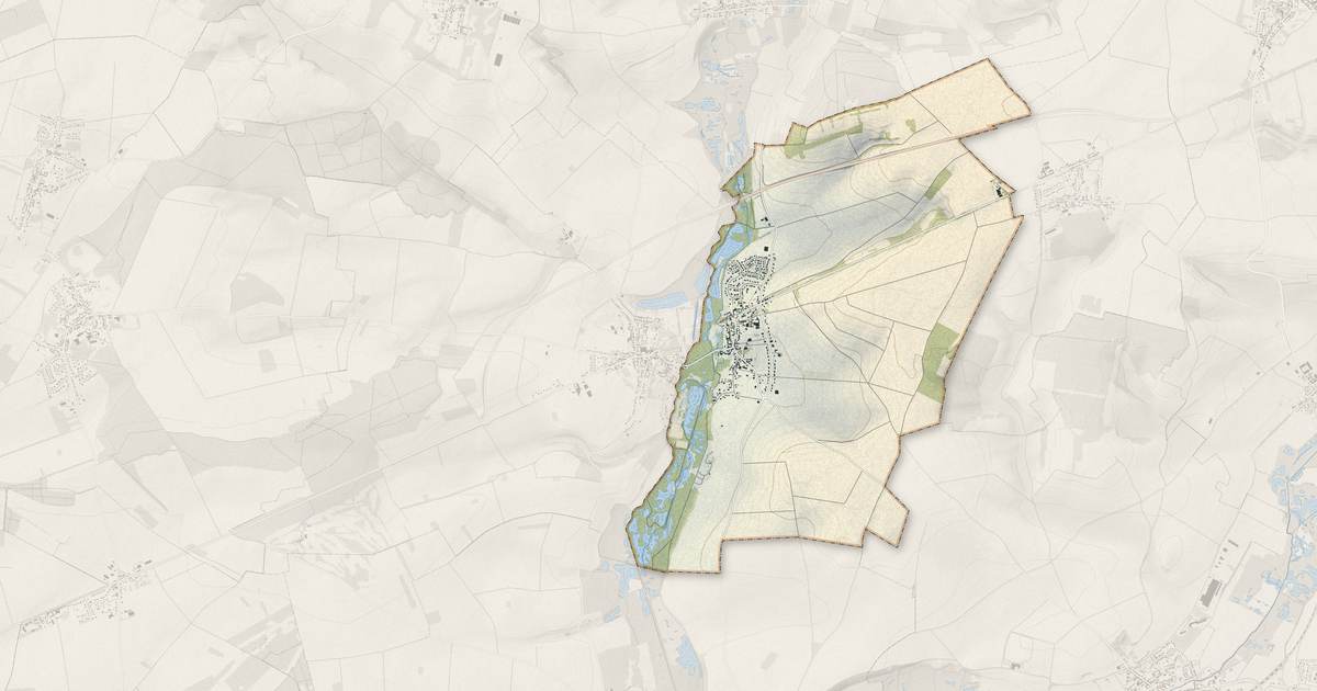 Portrait cartographique de Pont-Noyelles : relief, eau, forêts, bâti et voies, calculés à partir des données de l'IGN