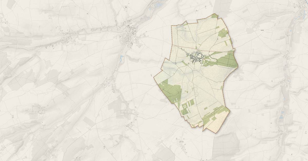 Portrait cartographique de Quesnoy-sur-Airaines : relief, eau, forêts, bâti et voies, calculés à partir des données de l'IGN