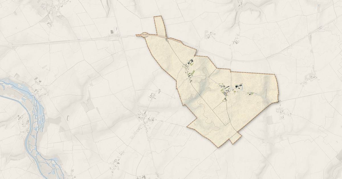 Portrait cartographique de Quivières : relief, eau, forêts, bâti et voies, calculés à partir des données de l'IGN