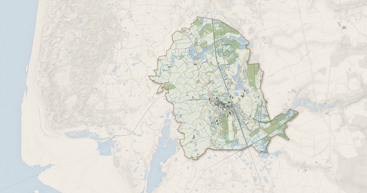 Portrait cartographique de Rue : relief, eau, forêts, bâti et voies, calculés à partir des données de l'IGN