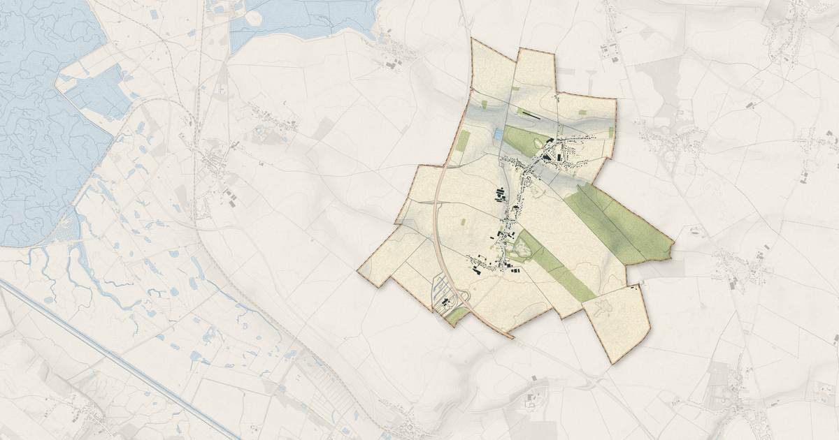 Portrait cartographique de Sailly-Flibeaucourt : relief, eau, forêts, bâti et voies, calculés à partir des données de l'IGN
