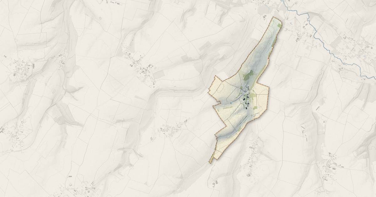 Portrait cartographique de Saint-Acheul : relief, eau, forêts, bâti et voies, calculés à partir des données de l'IGN