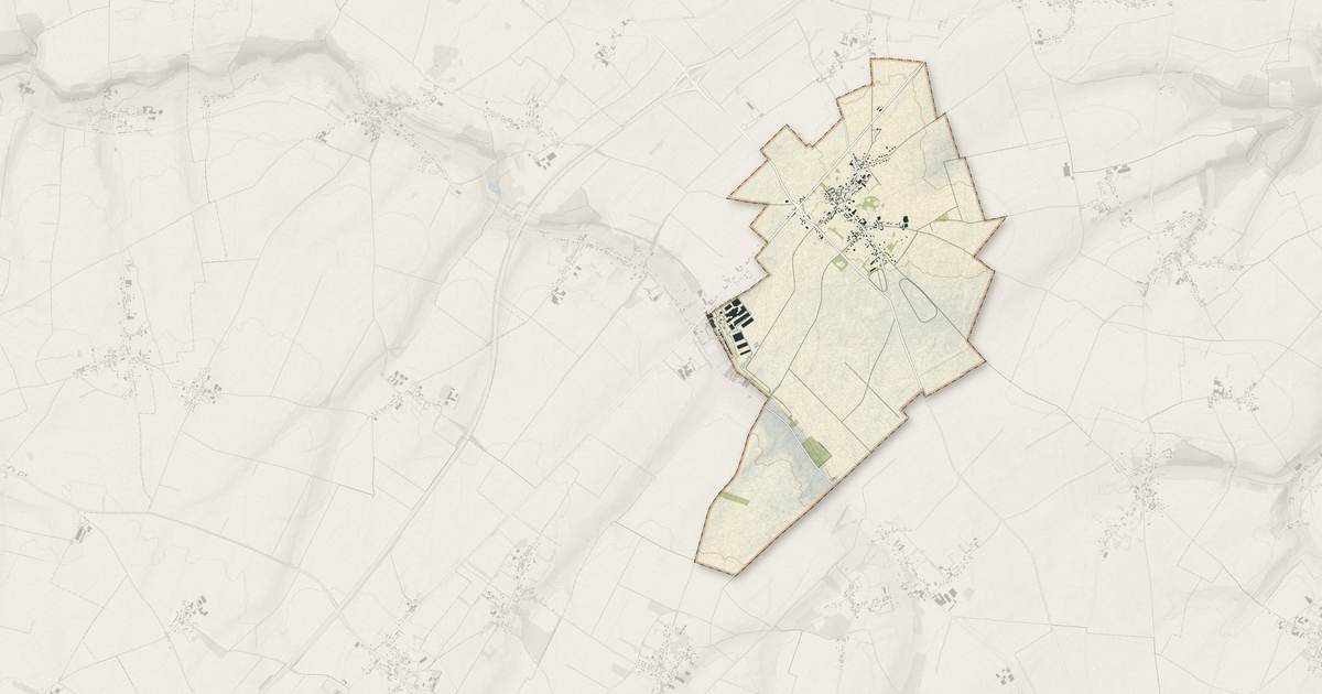Portrait cartographique de Saint-Maxent : relief, eau, forêts, bâti et voies, calculés à partir des données de l'IGN