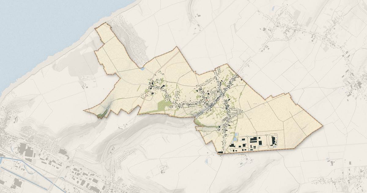 Portrait cartographique de Saint-Quentin-la-Motte-Croix-au-Bailly : relief, eau, forêts, bâti et voies, calculés à partir des données de l'IGN