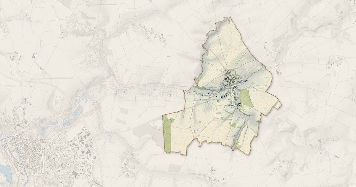 Portrait cartographique de Saint-Riquier : relief, eau, forêts, bâti et voies, calculés à partir des données de l'IGN