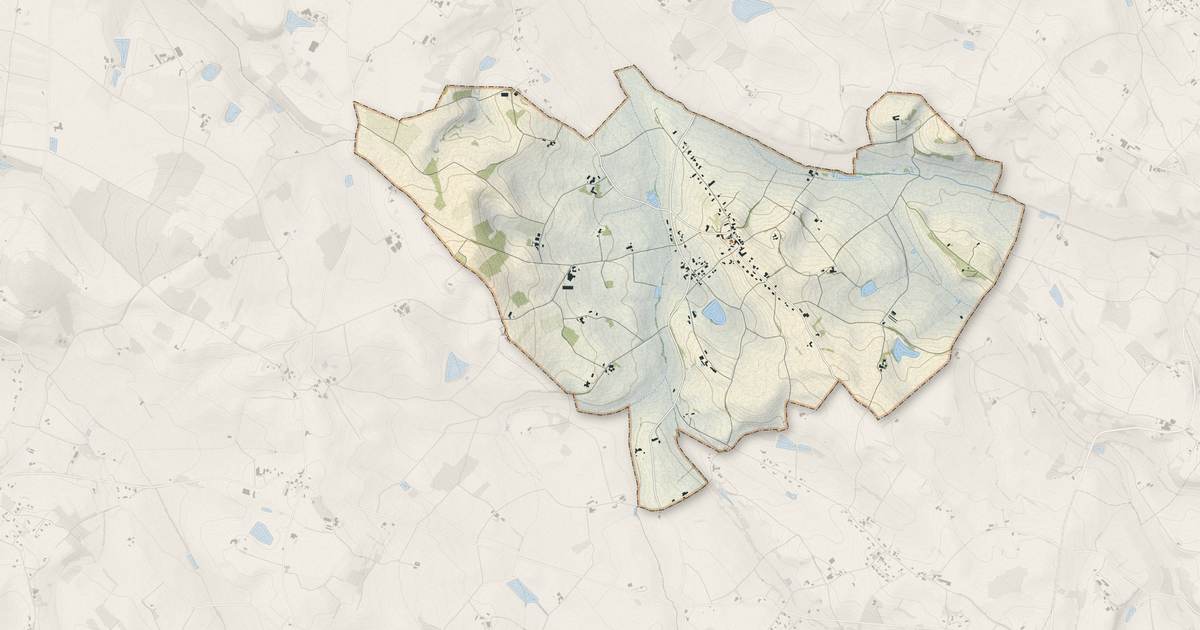 Portrait cartographique de Aussac : relief, eau, forêts, bâti et voies, calculés à partir des données de l'IGN