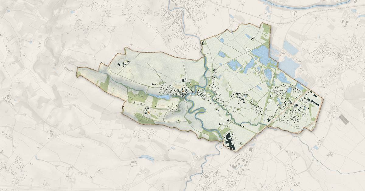 Portrait cartographique de Cambounet-sur-le-Sor : relief, eau, forêts, bâti et voies, calculés à partir des données de l'IGN