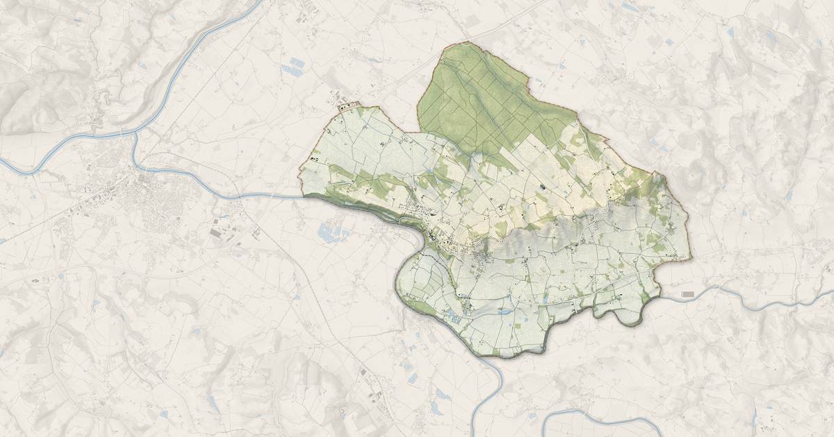Portrait cartographique de Giroussens : relief, eau, forêts, bâti et voies, calculés à partir des données de l'IGN
