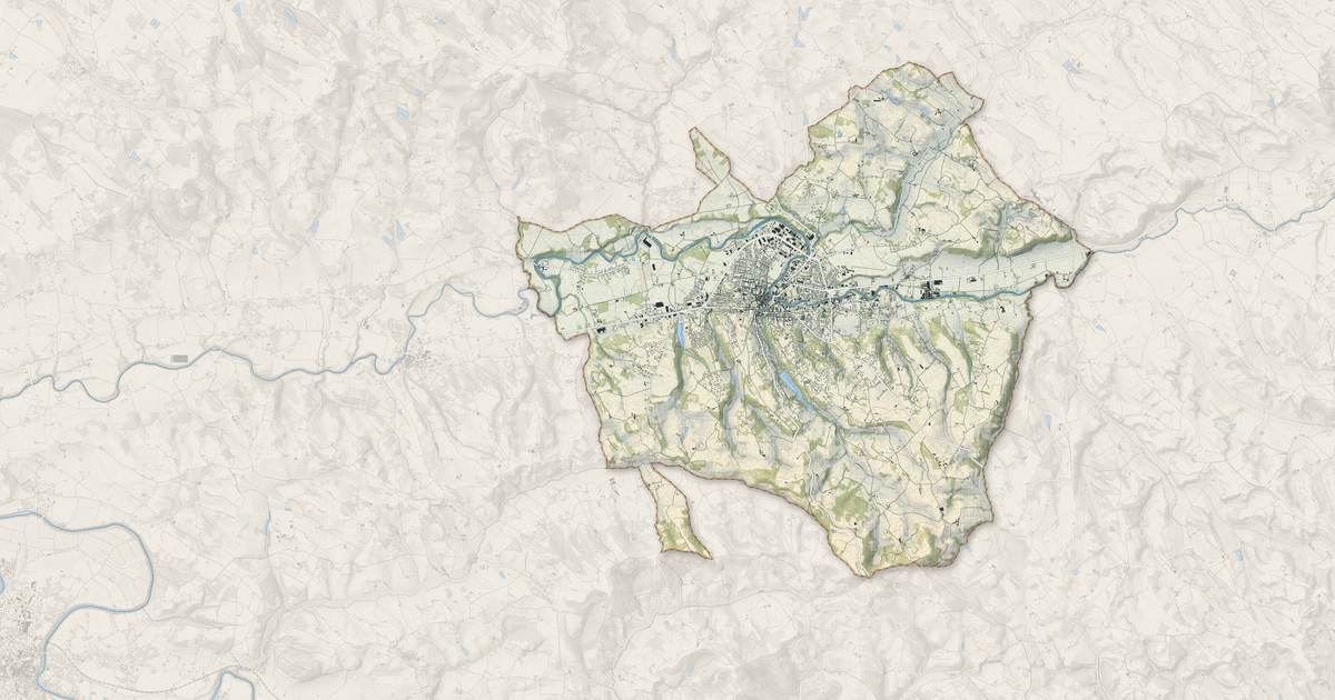 Portrait cartographique de Graulhet : relief, eau, forêts, bâti et voies, calculés à partir des données de l'IGN