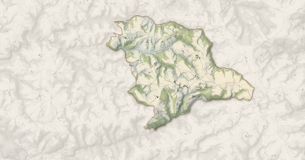 Portrait cartographique de Massals : relief, eau, forêts, bâti et voies, calculés à partir des données de l'IGN