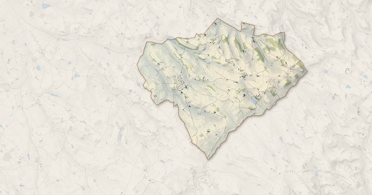 Portrait cartographique de Poulan-Pouzols : relief, eau, forêts, bâti et voies, calculés à partir des données de l'IGN