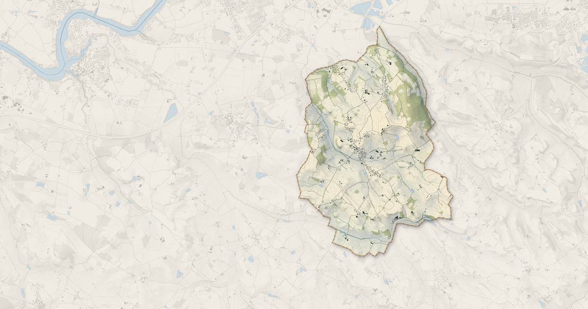 Portrait cartographique de Rouffiac : relief, eau, forêts, bâti et voies, calculés à partir des données de l'IGN