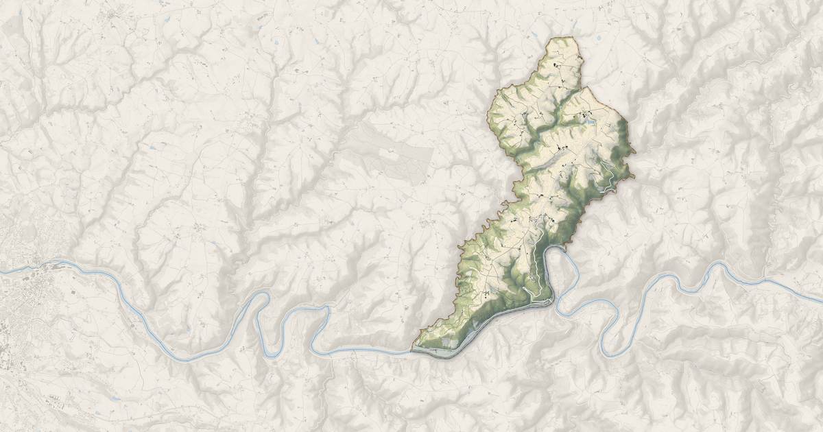 Portrait cartographique de Saint-Cirgue : relief, eau, forêts, bâti et voies, calculés à partir des données de l'IGN