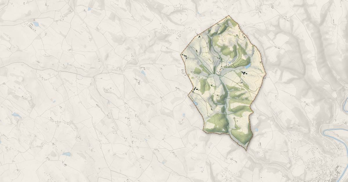 Portrait cartographique de Saint-Jean-de-Vals : relief, eau, forêts, bâti et voies, calculés à partir des données de l'IGN