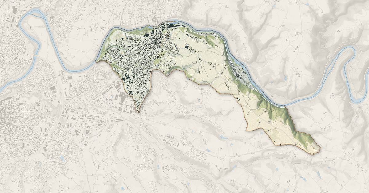 Portrait cartographique de Saint-Juéry : relief, eau, forêts, bâti et voies, calculés à partir des données de l'IGN
