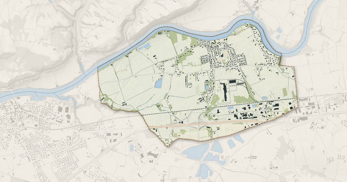 Portrait cartographique de Terssac : relief, eau, forêts, bâti et voies, calculés à partir des données de l'IGN