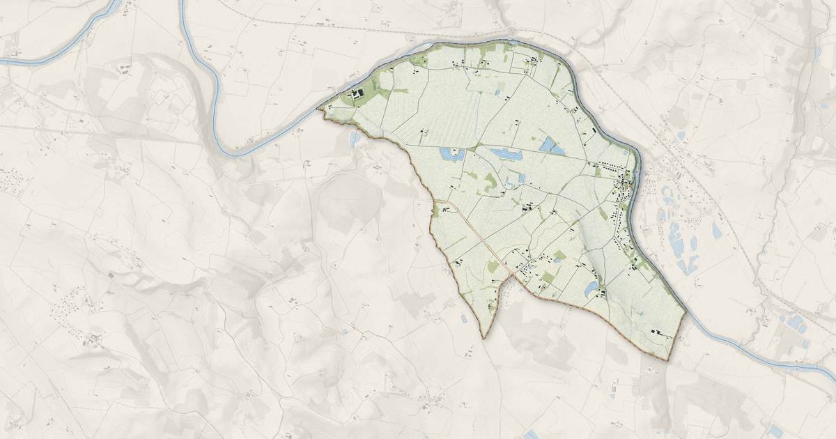 Portrait cartographique de Viterbe : relief, eau, forêts, bâti et voies, calculés à partir des données de l'IGN